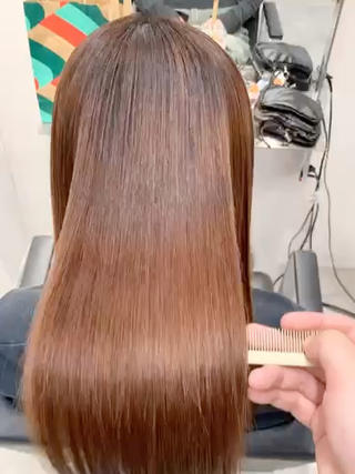 セミロング カラー ✨美髪矯正✨髪質改善 ✨レイヤー✨大山　悠のヘアスタイル
