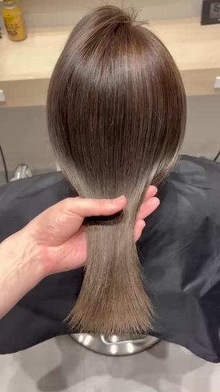 セミロング カラー 吉武 茂暉のヘアスタイル