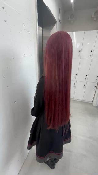 ロング
ピンクベージュカラー
透明感カラー