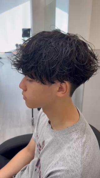 刈り上げマッシュをベースに作るシャドウパーマ