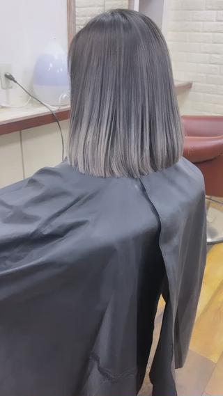 ミディアム カラー famille ファミーユのヘアスタイル