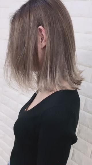 ミディアム カラー famille ファミーユのヘアスタイル