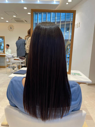 うねり、パサつきがある髪でしたが、サラサラになりました