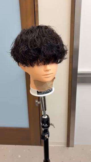 フェザーパーマをかけさせてくれる方大募集中です!