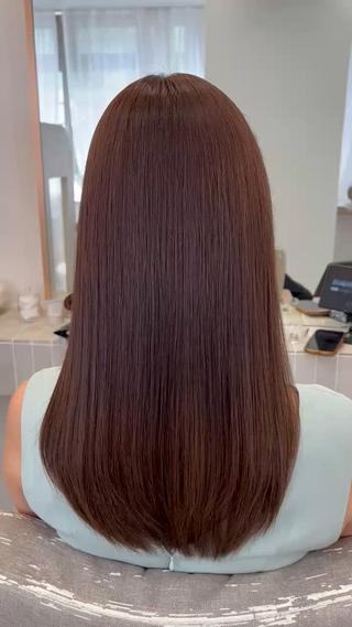 ロング カラー ツシマ ユウキのヘアスタイル