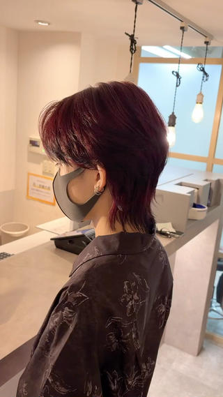 ミディアム カラー メンズ ☁️ケアブリーチ￤ ウルフ￤Shioriのヘアスタイル