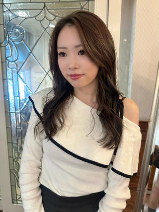 ロング カラー 四日市/レイヤー /似合わせカットのヘアスタイル