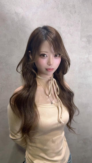 ロング カラー 🫧透明感🫧ツヤ感 ✨️カラー特化のヘアスタイル