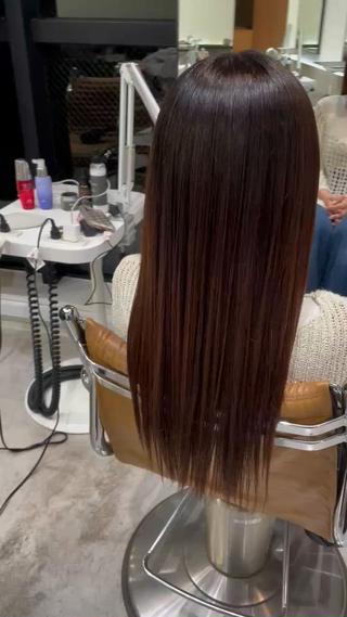 ロング 🌐🪬髪質改善/ 透明感カラーのヘアスタイル