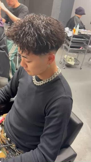ショート パーマ メンズ 原田 尚満 メンズヘア特化のヘアスタイル