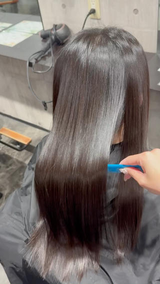 ロング 五味 亜有里のヘアスタイル