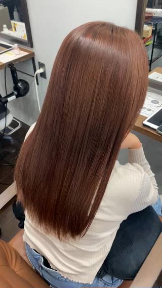 TOKIOトリートメント☆*¨*
…髪の毛のダメージからの色落ちを防ぐために3種のケラチンを注入し髪の毛を補正しトゥルトゥルに☆*¨*
手触りはもちろんのこと髪の芯からしっかりします☆*¨* 