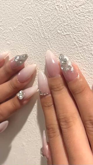 ネイル Angel tailのネイルデザイン