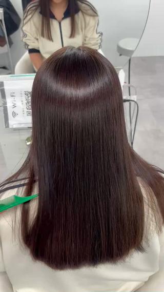 ロング door white hideのヘアスタイル