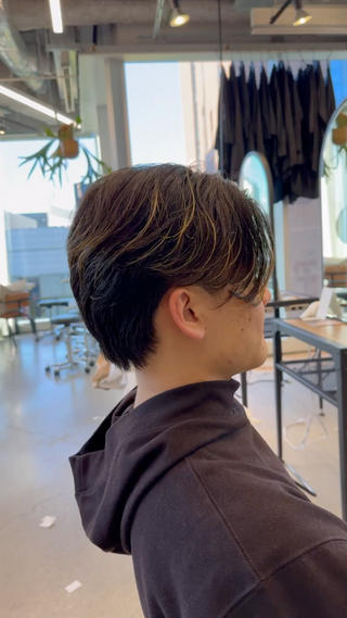 前下がりセンターパート!横顔がエロい