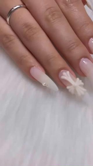 クロムネイル
Lサイズ ¥1100
Mサイズ ¥880
Sサイズ ¥550 でできます
事前にご連絡ください