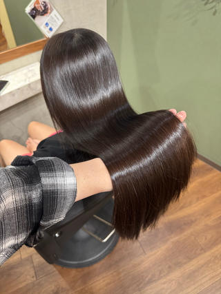 ロング カラー 髪質改善特化 長澤友哉のヘアスタイル