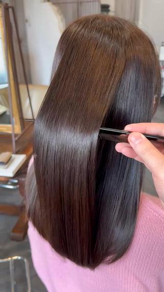セミロング 🔆髪質改善 透明感 カラー🔆佐々木貴仁のヘアスタイル