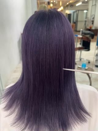 ツヤ感パープル
お好み、髪の状態によって色味の調整ご相談ください