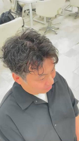 ショート パーマ 海外ヘア特化 荷宮蓉太のヘアスタイル