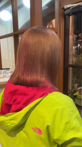 ☆デザインカラー☆ミルクティーベージュ+ピンク
ブリーチのご予約も受け付けてます︎