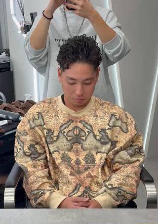 ショート パーマ メンズ 🇺🇸メンズ特化/ 四辻 凱斗🇺🇸のヘアスタイル