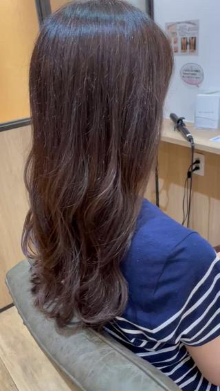 ロングヘア×ゆる巻き