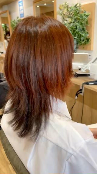 オレンジベージュ×ウルフカット