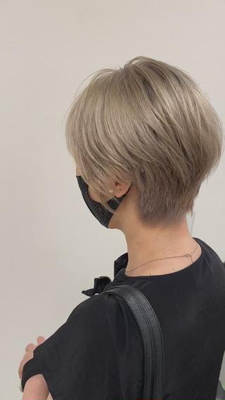 ミディアム 🌿レイヤー/ブリー チ/🌿JINのヘアスタイル