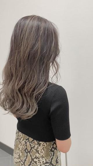 ロング 🌿レイヤー/ブリー チ/🌿JINのヘアスタイル