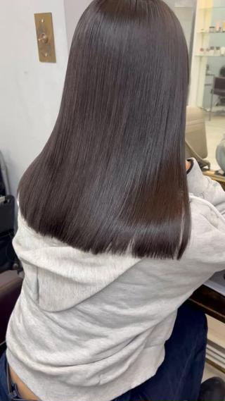 ツヤ髪矯正 Kanaのヘアスタイル