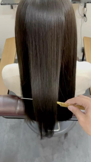 オリーブグレー×髪質改善
#wavi#wavihair#髪質改善#今泉