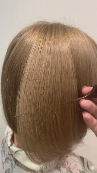 【Oggi ottoトリートメント】

しっかりと髪の毛に栄養を入れてあげることでハイトーンのダメージ毛でも、ここまでツヤツヤのサラサラになっちゃいます

気になる方は是非体験してみてください！ 