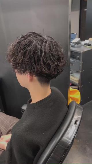 波巻きパーマ×ショートマッシュ