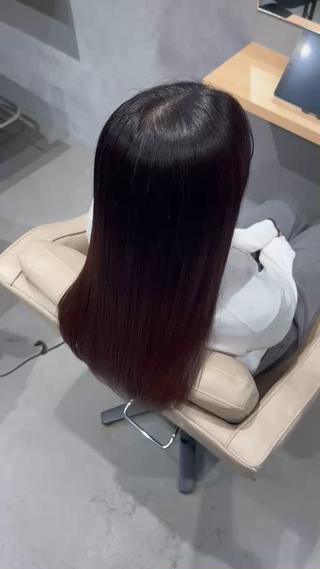 ロング ブリーチ縮毛矯正/ 複雑履歴🉑/タイチのヘアスタイル