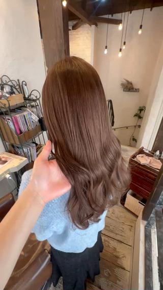 透けるマロンベージュ
透明感を残しつつ寒色によりすぎないブラウンベースのカラーです