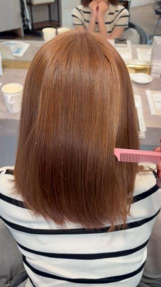 ブリーチ毛ですがホリスティックカラー+Aujuaシステムトリートメントでこんなに艶々に仕上がります