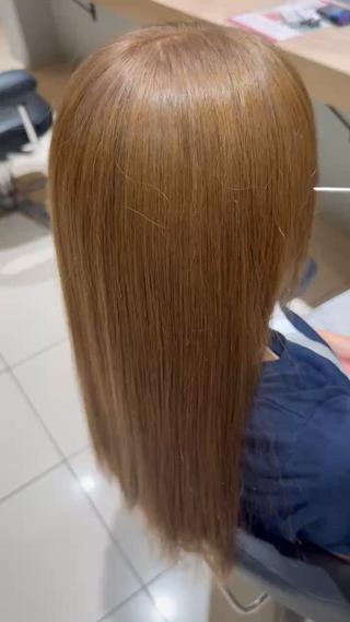 セミロング カラー 作長 晃希のヘアスタイル
