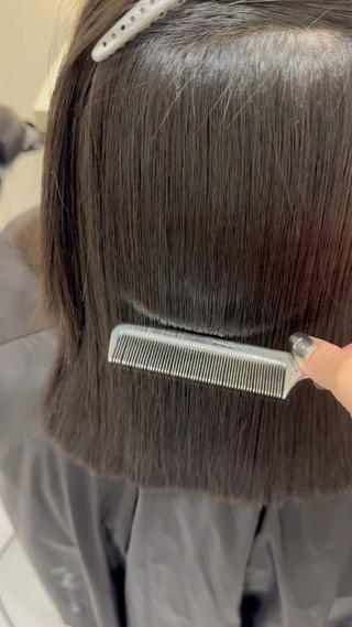縮毛矯正後のアプトグロストリートメント☆