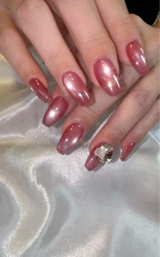 berry color
#ワンカラー#マグネットネイル#シンプルネイル#ピンクネイル#水光マグネット#水光ネイル#うるうるネイル#うるちゅるネイル#長さだし#オフ#オフ込み#オフあり