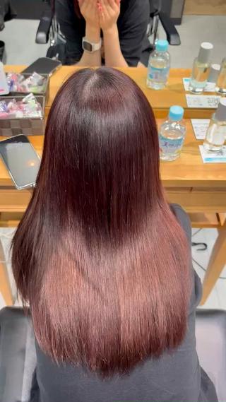 セミロング カラーモデル募集 🤍momoha🤍のヘアスタイル