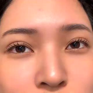 【まつげパーマ】
ラッシュリフトでしっかり立ち上げ
