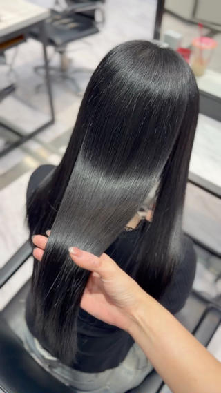 ロング 蒼 純のヘアスタイル