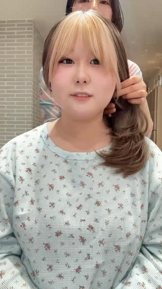 セミロング レイヤーカット⭐️ 桑原 日花理のヘアスタイル
