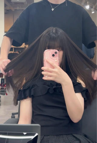 ロング カラー 🎀レイヤー×透明感 ×髪質改善🎀米田のヘアスタイル