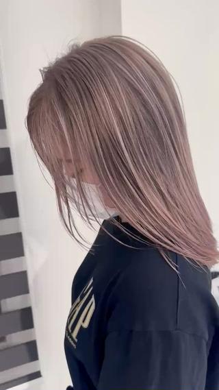 セミロング カラー 加藤 佑二のヘアスタイル