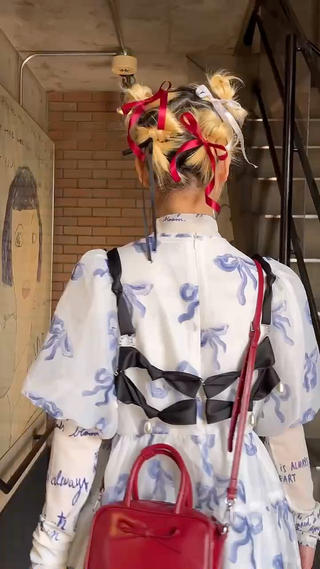 セミロング ヘアアレンジ ニュアンスヘア🪡 nenekaのヘアスタイル
