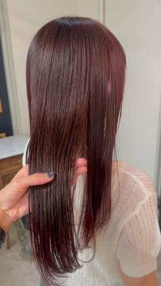 ロング NAGISA髪質改善 &透明感カラー🪞のヘアスタイル