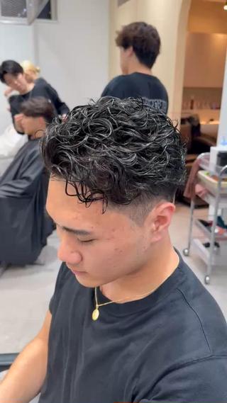 ショート パーマ fifth 村田 悠輔のヘアスタイル
