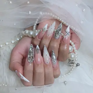 ネイル Chiin Nailのネイルデザイン